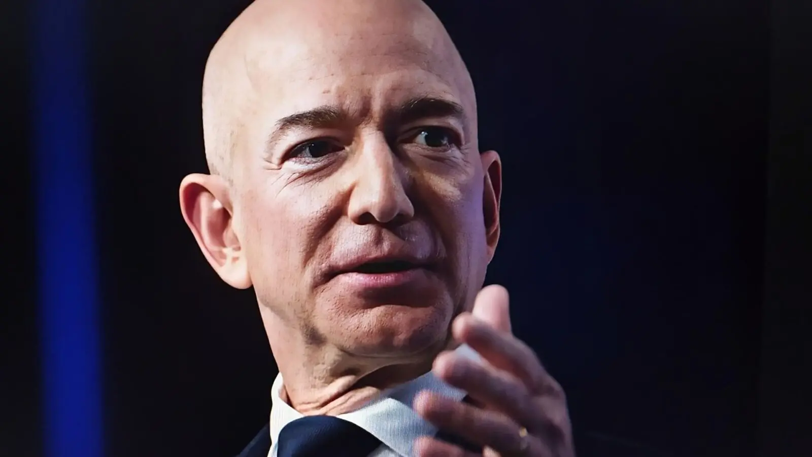 VivaTech 2026 : à Paris, Jeff Bezos déclare que l’IA entraînera une pénurie de main-d’œuvre (pour promouvoir sa nouvelle start-up)
