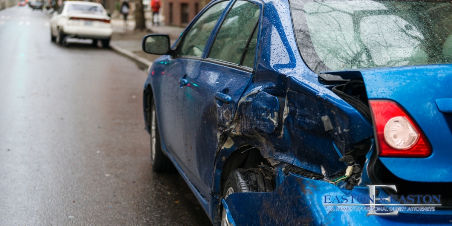 Who Can Benefit from a Car Accident Lawyer Orange County CA